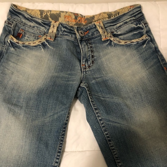 Miss Me Lace Embellished Bermuda Shorts - Picture 2 of 12